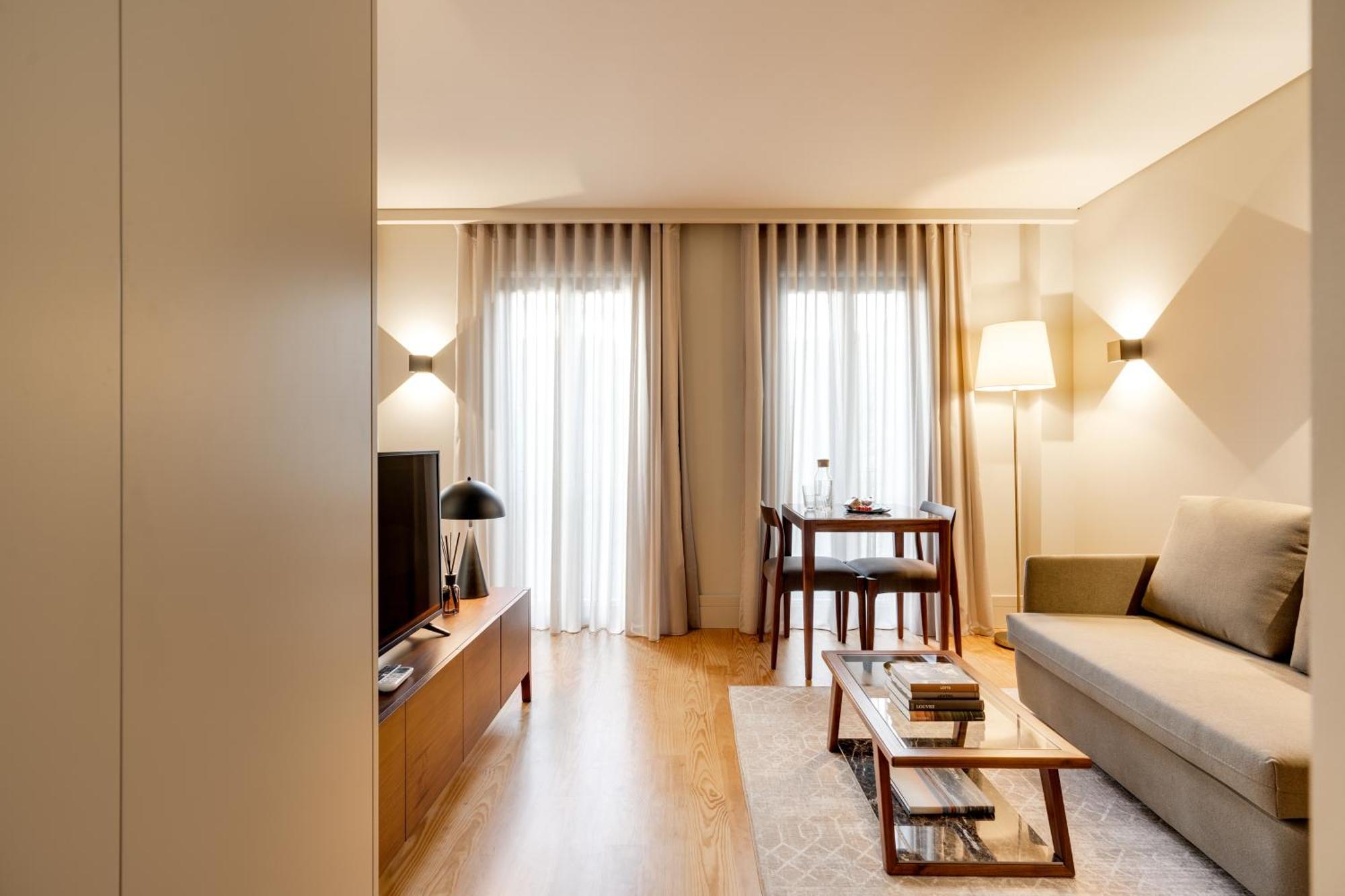 Avus M Suites And Apartments By Da'Home ปอร์โต ภายนอก รูปภาพ